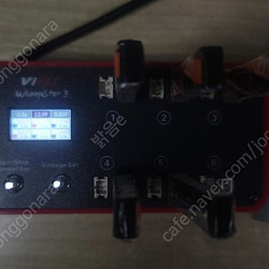 VIFLY WHOOPSTOR3 충전기, LAVA 1S 300MAH 5개, 서비스18650 2개 팝니다.