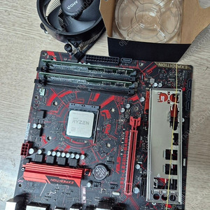 가성비 최고의 라이젠 5600X+ASUS EX-A320M 게이밍 중고 조립PC 판매합니다