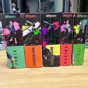 shf 체인소맨 [파워, 마키마, 덴지] 팝니다