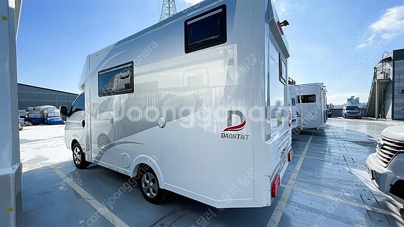 캠핑카 중고 포터2 흰색 2017년식 69,089km ...--3