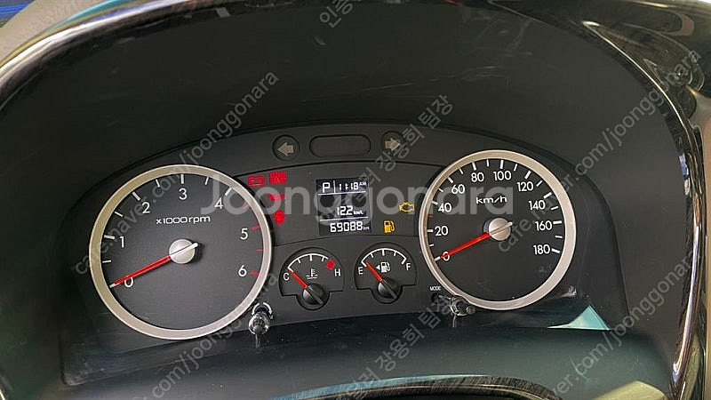 캠핑카 중고 포터2 흰색 2017년식 69,089km ...--5
