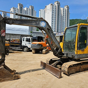 볼보 EC55 2002년식 가동만이천 02 중고굴삭기