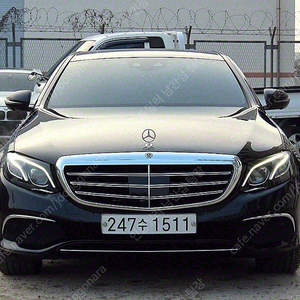 벤츠 E클래스 중고 벤츠 중고 검정색 2020년식 E450 4MATIC 익스클루시브 개인중고차