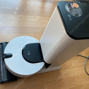 LG R9 로봇청소기 (코드제로 오브제컬렉션 올인원타워)