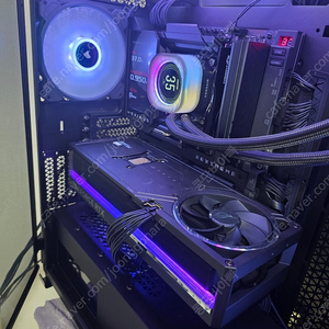 5070ti 터프게이밍 그래픽카드 팝니다
