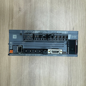 미쓰비시 PLC MR-J4-70B 서보드라이버 판매합니다