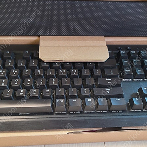 커세어 기계식키보드 갈축 k70 rgb
