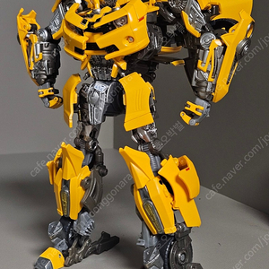 트랜스포머 40주년 MPM-03 범블비