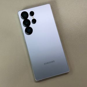 (새상품급)갤럭시S25울트라 실버블루색상 256용량 25년2월개통 미파손 무잔상 초SSS급 선물용추천 117만 판매합니다
