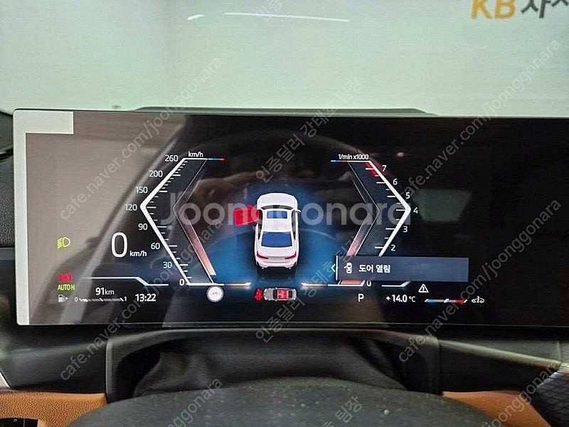 BMW 3시리즈 중고 BMW 중고 BMW 3시리즈 중고차 할부가능 흰색 2025년식 2,815km 320i M 스포...--6