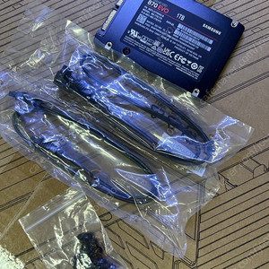 [판매] 삼성 SSD 1T samsung 870 EVO 1T