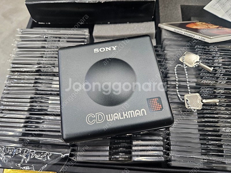희귀한 소니(SONY) 워크맨 미니 CD 플레이어(민트...--0