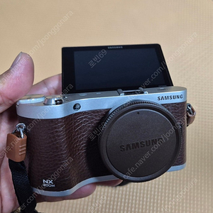 삼성 nx300m과 18-55mm 팝니다.