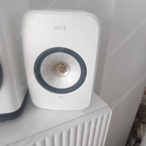 KEF LSX 2 화이트 색상 (하위 모델인 LT가 아님)