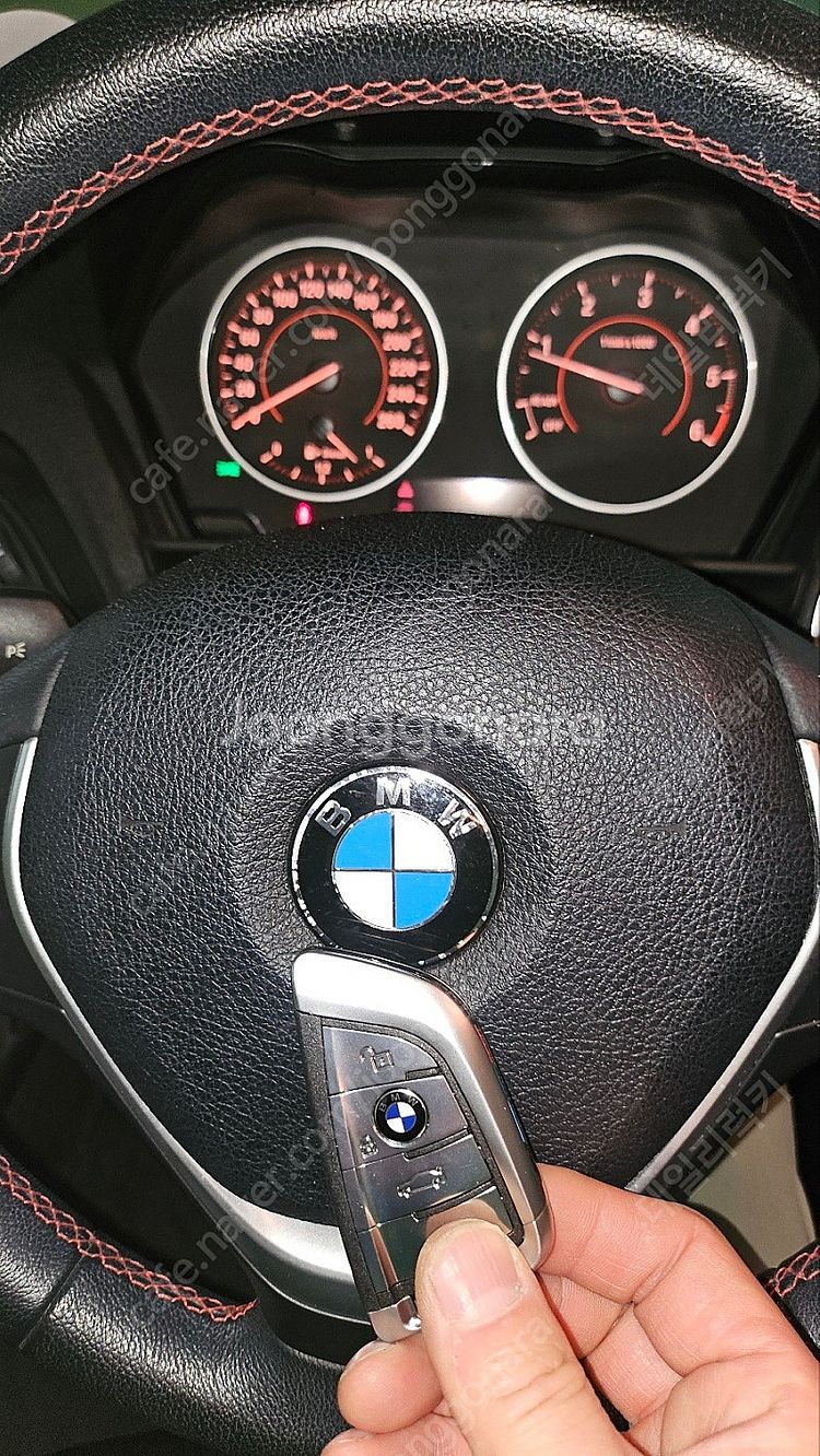 [판매] BMW 1시리즈 118d 14년식 구형 자동차...--2