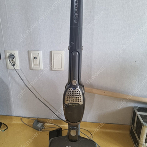 일렉트로룩스 무선청소기 고쳐서 쓰실분