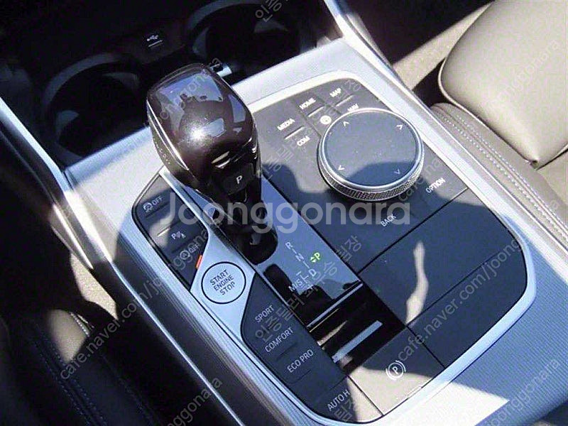 BMW 3시리즈 중고 BMW 중고 BMW 3시리즈 중고차 할부가능 2022년식 23,741km 320i M 스포츠 ...--7