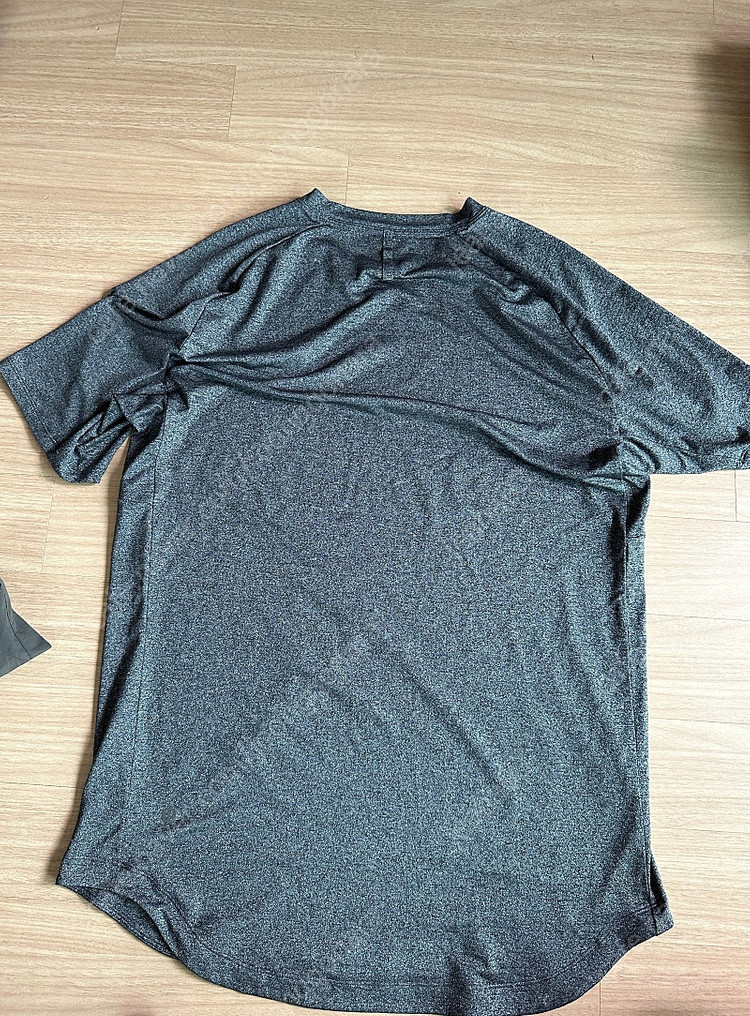 룰루레몬 드라이센스 티셔츠 L사이즈 이미지