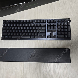 레이져 헌츠맨 v3프로