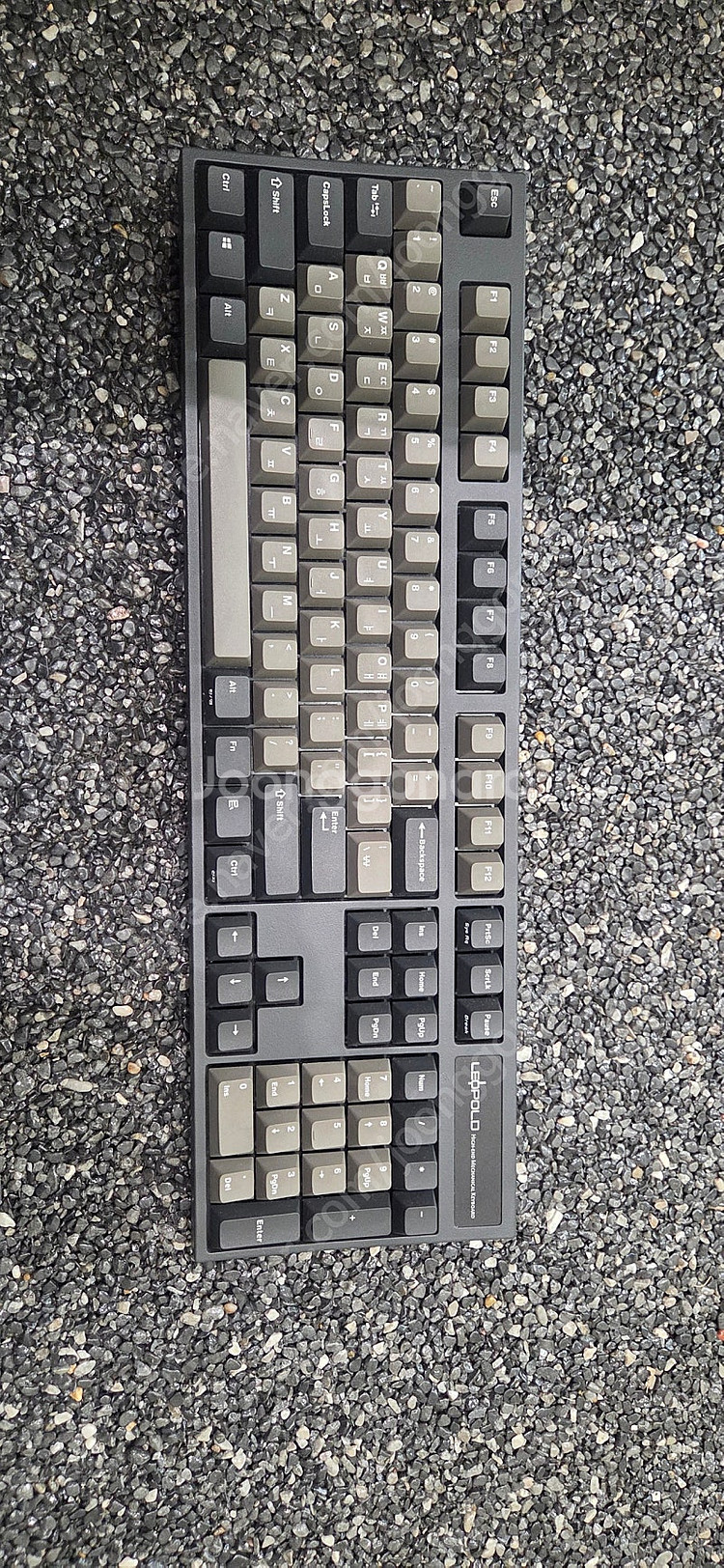 레오폴드 fc900 갈축 판매합니다--0
