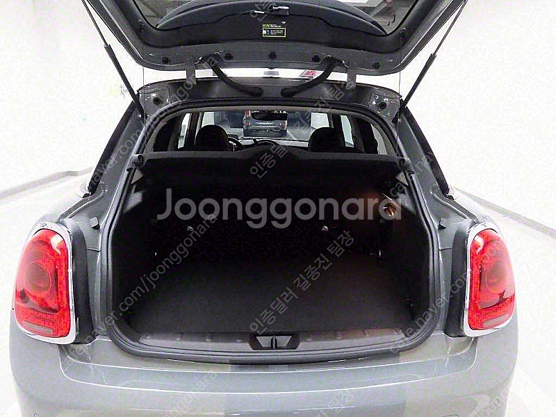 중고 미니쿠퍼 중고 가격 미니쿠퍼 5도어 중고 2017년식 55,000km 5도어 기본형 중고차시장--4
