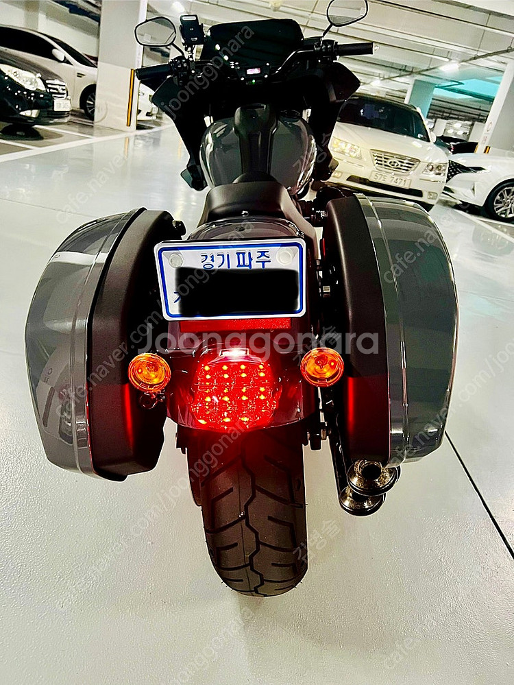 할리데이비슨 로우라이더st(22년식)--9