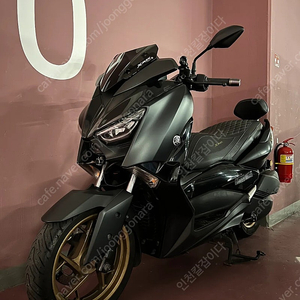 xmax300