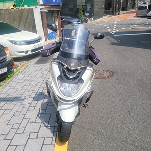 부산진구 KR모터스 그란투스125 스쿠터 팝니다