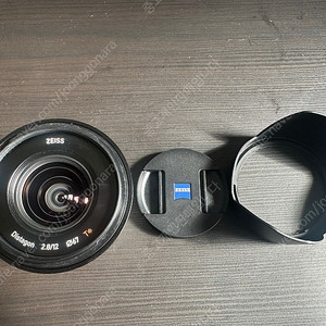 ZEISS 칼자이스 자이스 Touit Distagon 12mm F2.8 / Planar 32mm F1.8 소니 E마운트 뚜잇