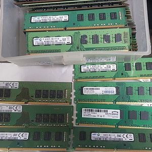 삼성전자 ﻿ PC 데스크탑 노트북 메모리 RAM 램 DDR4 ﻿8G 8기가 DDR3 8G 8기가 4G 4기가 양면 단면 저렴히 팝니다
