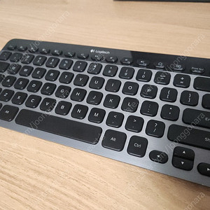 로지텍 K810 블루투스 키보드 팝니더