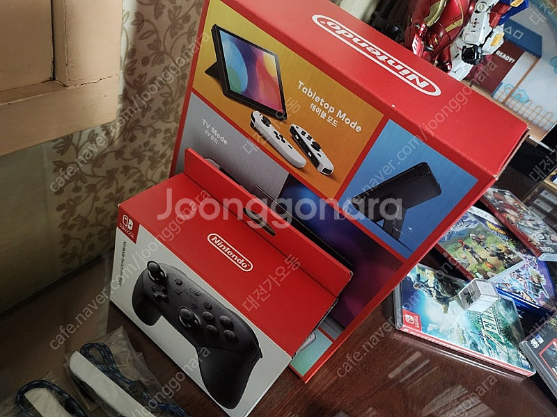 닌텐도스위치 OLED 기기 + 프로 컨트롤러 + 케이스...--4