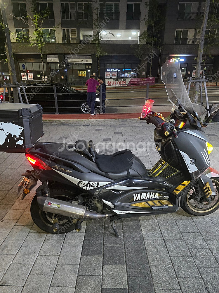 xmax 20년식 팝니다.--4