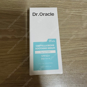 닥터오라클 센텔라바이옴 수딩 선 세럼 SPF50 (새상품)