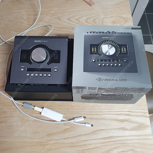 [Apple 정품 썬더볼트 케이블 포함] Universal Audio Apollo Twin mk II Quad 유니버셜 오디오 아폴로 트윈 쿼드