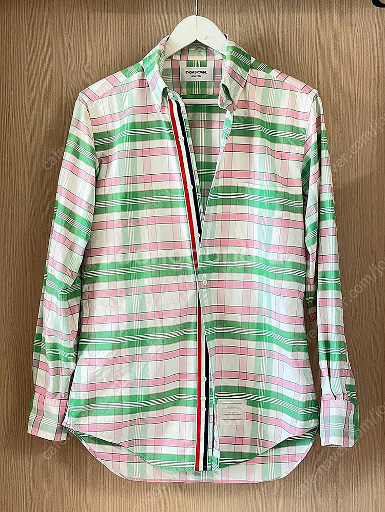 Thom Browne 톰브라운 히든삼선 그린핑크타탄셔츠...--0