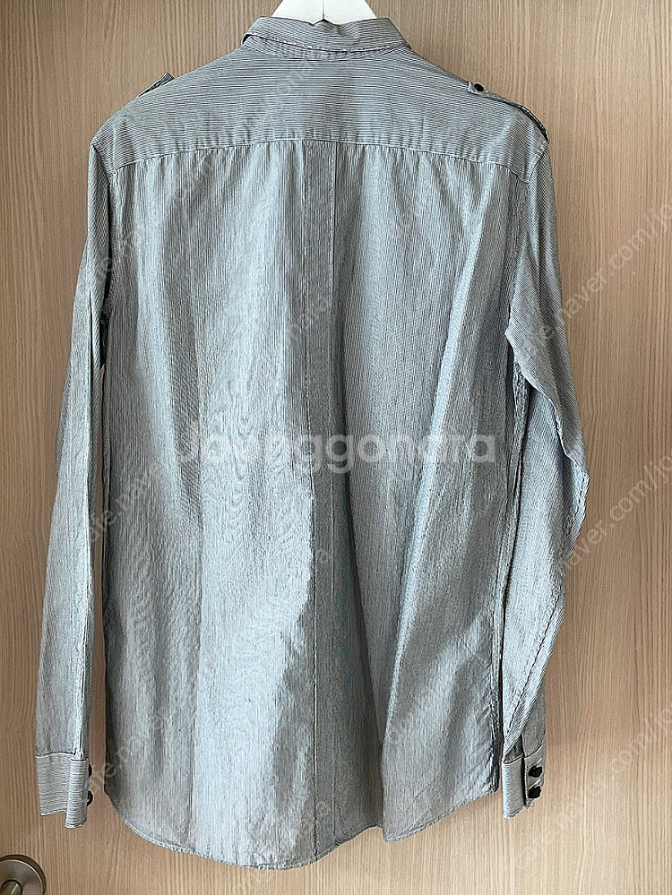 BALMAIN 발망 밀리터리 견장 스트라이프셔츠 41--3