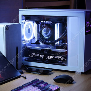 존스보 Jonsbo D31 스크린 PC 케이스 판매합니다
