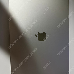 맥북에어 m3 15인치 16gb 램 256 판매합니다