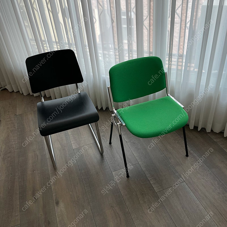 토넷 켄딜레버 체어 판매합니다 이미지