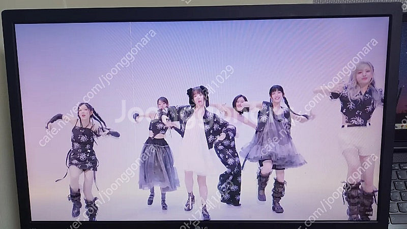 LG 24인치 LED 모니터--1