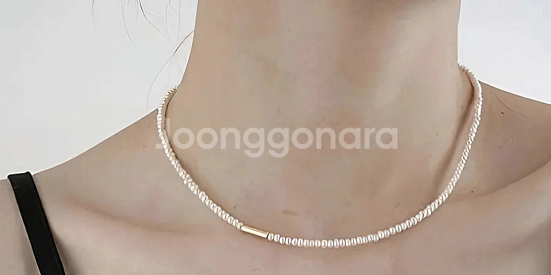 아크릴 진주 목걸이 새상품--0