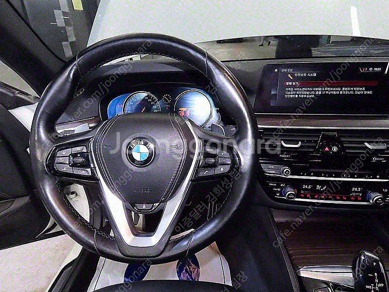 BMW 5시리즈 중고 BMW 520D 중고 5시리즈 중...--8
