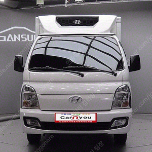 포터2 중고차 내장탑차 중고 포터 중고차 파워게이트 중고 흰색 2023년식 61,624km 슈퍼캡/초장축/(CRDi) 스마트 중고차 할부 구매 후기