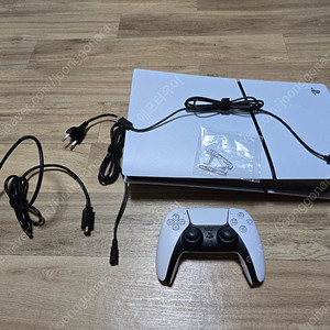 PS5 슬림 디스크에디션 CFI-2018 판매합니다.
