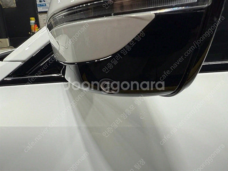 BMW i4 중고 i4 중고차 흰색 2022년식 31,...--7
