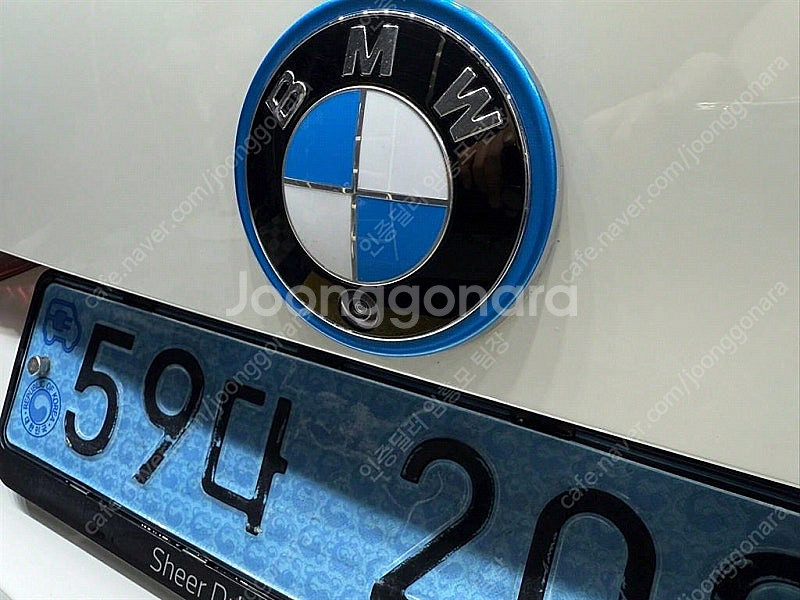 BMW i4 중고 i4 중고차 흰색 2022년식 31,...--9