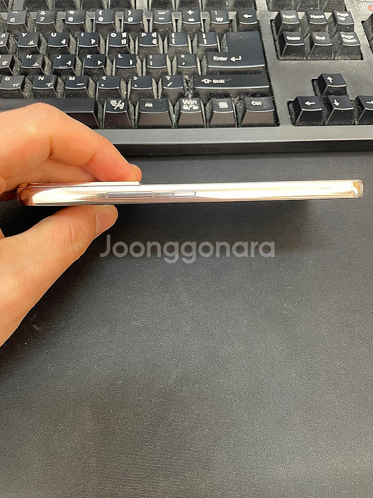 갤럭시S22 핑크 256GB 무잔상 상태좋은 중고24만...--4