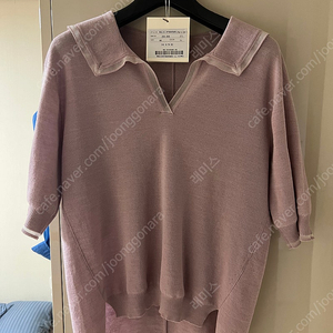 마인 니트 판매해요( 모델 착샷 있음)