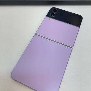 갤럭시Z플립4 보라 256GB 무잔상 상태좋은 중고24만팝니다.
